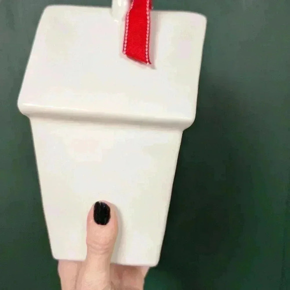 Rae Dunn home birdhouse with pinecone  picture on the back - Picture 4 of 5